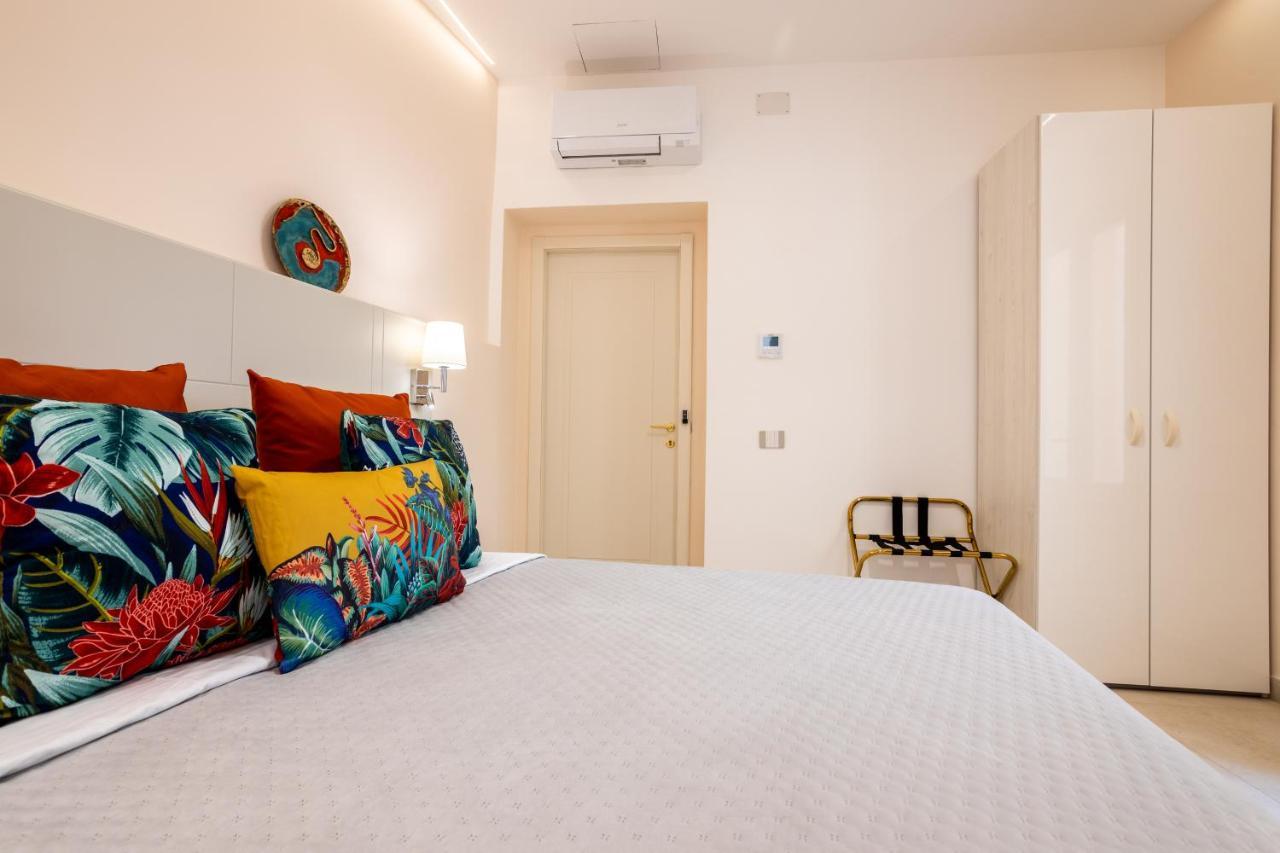 Magnini Rooms Cagliari Exteriör bild