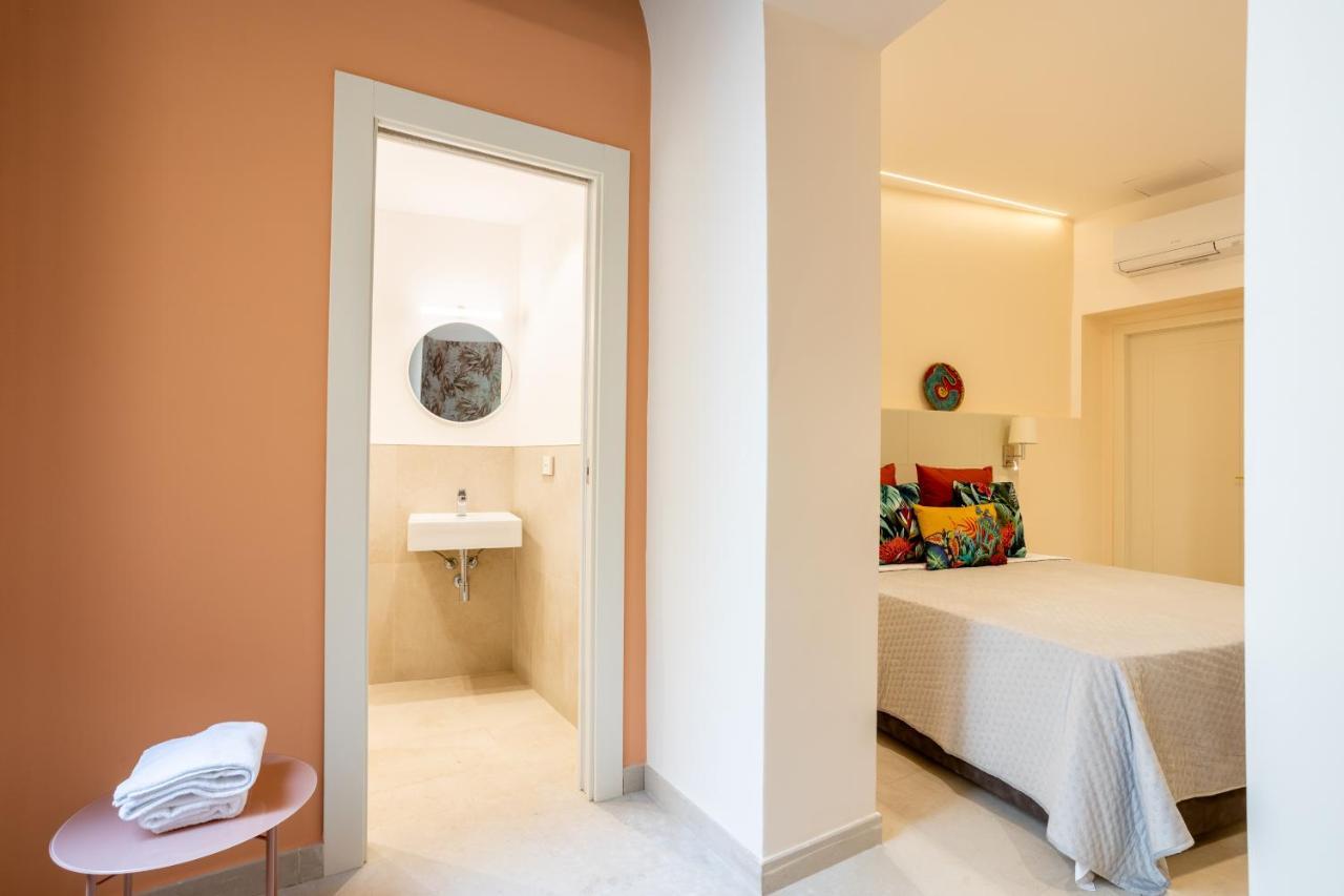 Magnini Rooms Cagliari Exteriör bild
