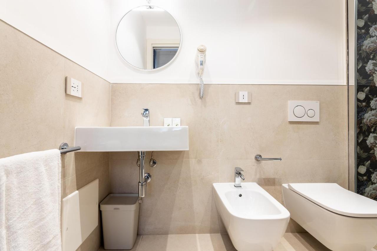 Magnini Rooms Cagliari Exteriör bild