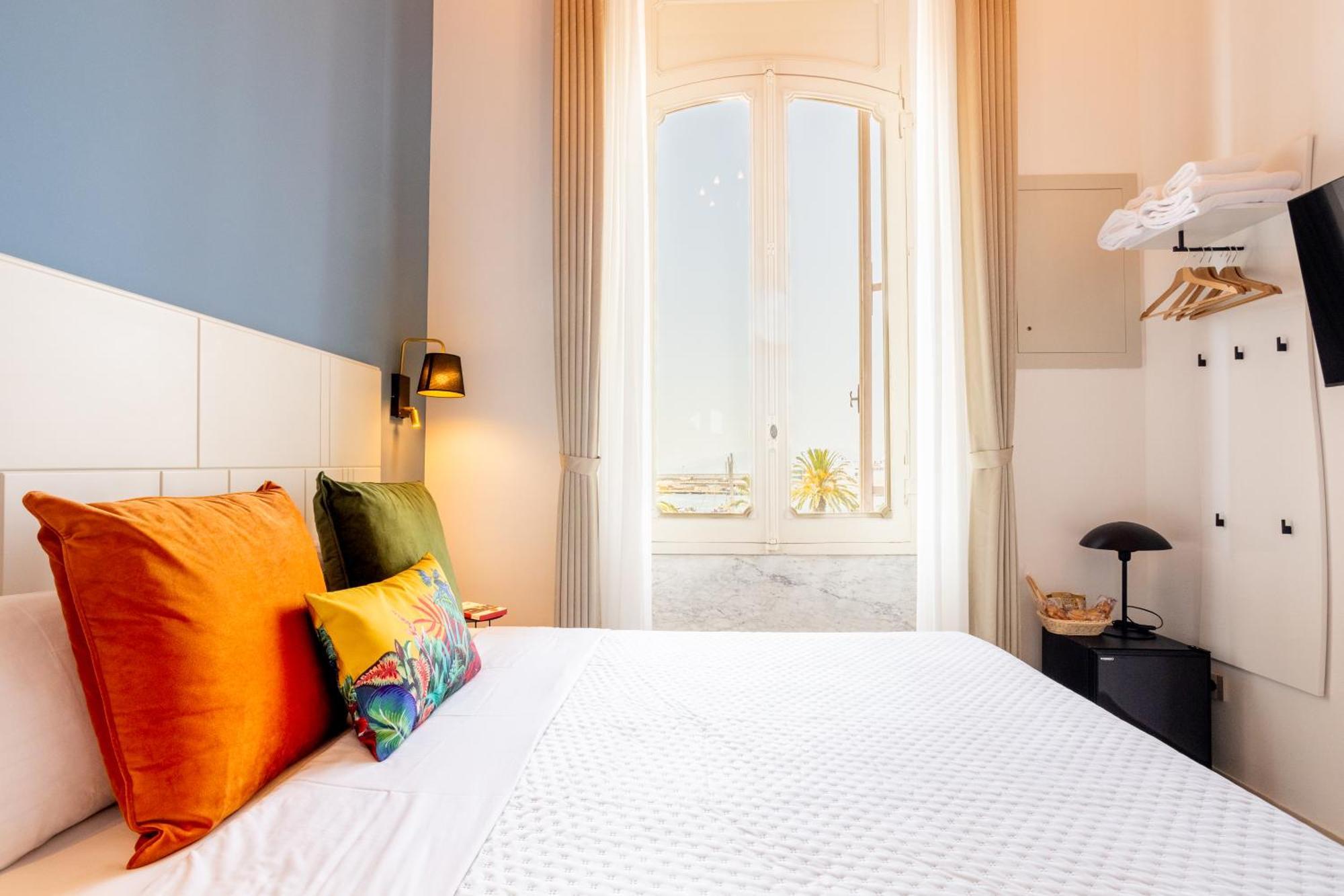 Magnini Rooms Cagliari Exteriör bild